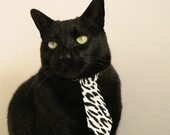 天神下凡！浓眉生死时刻连砍12分导演逆转，新疆撕碎北京铁壁捍卫主场