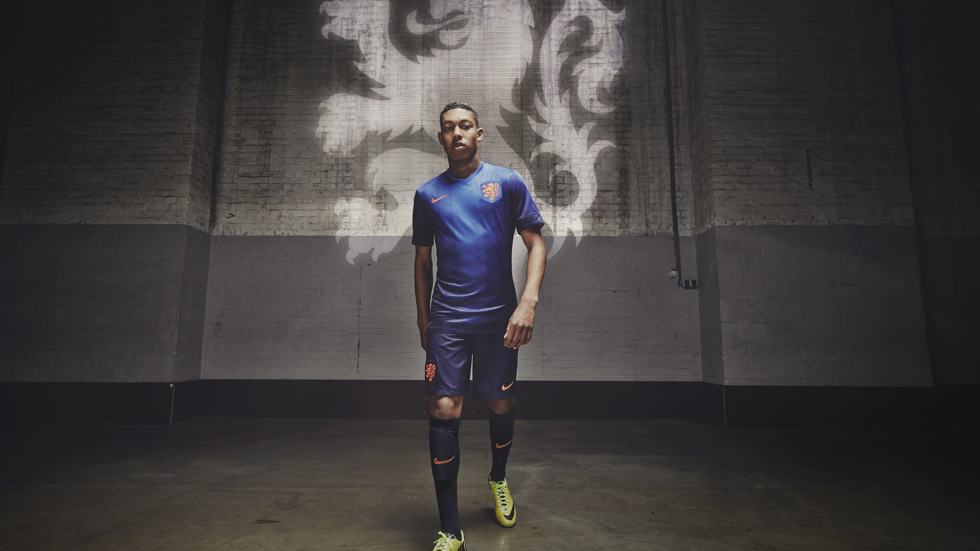 威尔士童话被撕碎！加纳铁骑的胜利如何让世界杯格局再洗牌？恩佐·费尔南德斯，那个在喧嚣中悄然接管比赛的隐形引擎