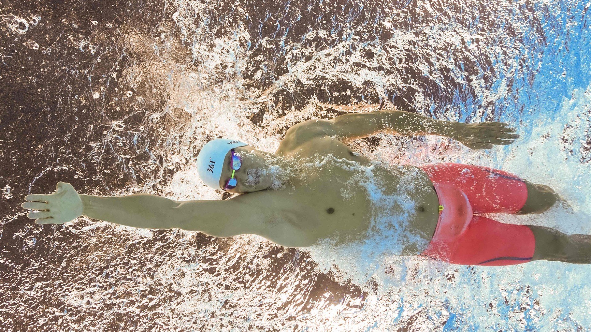 2026世界杯揭幕战，伊朗硬撼英格兰，京多安用一脚传球定乾坤